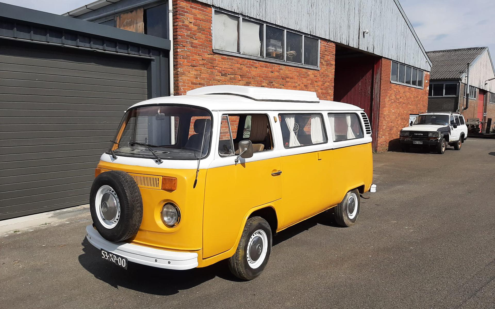 Een Van De Mooiste Busjes Van Groningen Staat Te Koop 47 Jaar Oude VW